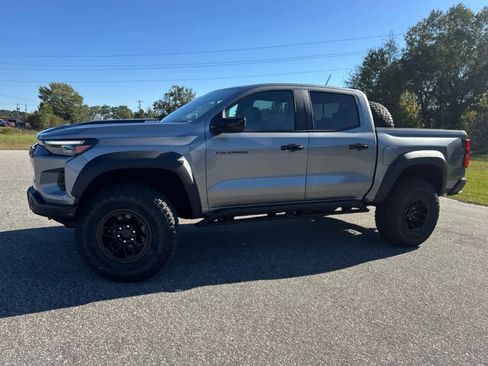 New 2026 Chevrolet Colorado ZR2 w/ ZR2 Bison Edition image 3