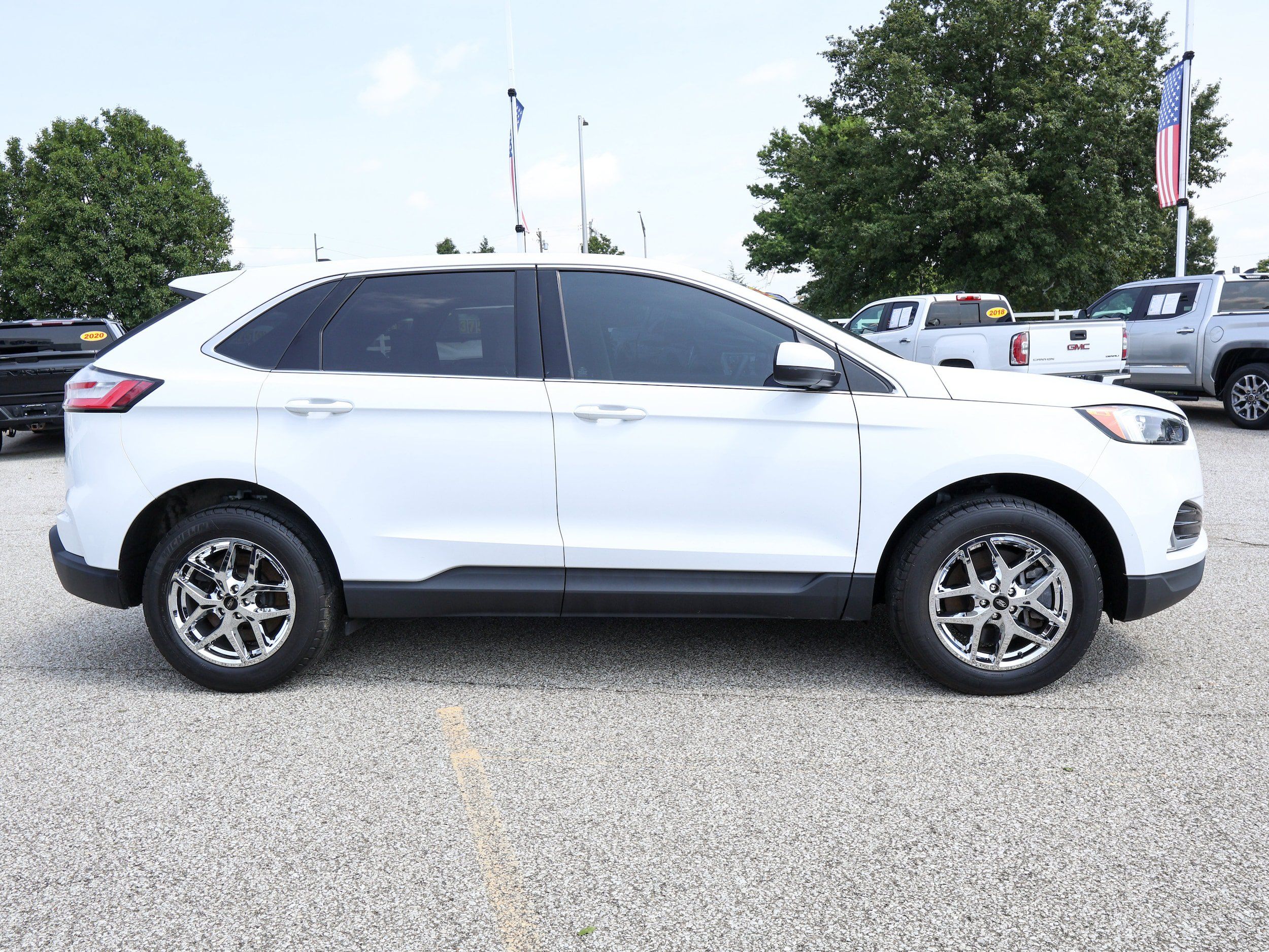 Used 2023 Ford Edge SEL w/ Convenience Package AWD/4WD image 6
