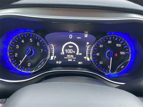 Used 2026 Chrysler Pacifica Pinnacle image 18