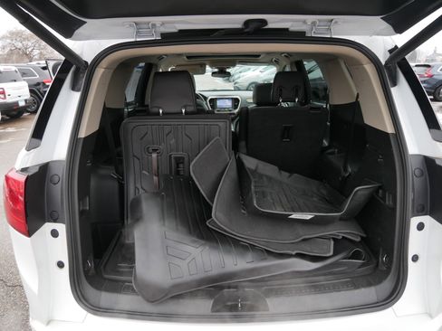 Used 2018 GMC Acadia Denali w/ Technology Package image 18