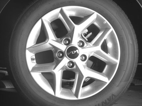 Used 2025 Kia Soul LX w/ LX Technology Package FWD image 14