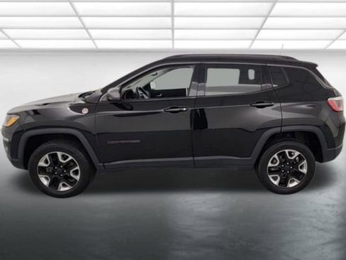 Used 2018 Jeep Compass Trailhawk w/ Cold Weather Group AWD/4WD image 5