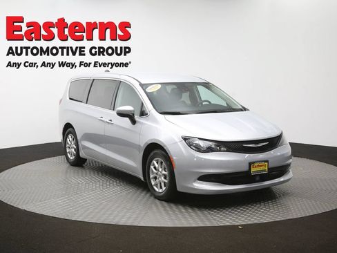 Used 2023 Chrysler Voyager LX FWD image 50