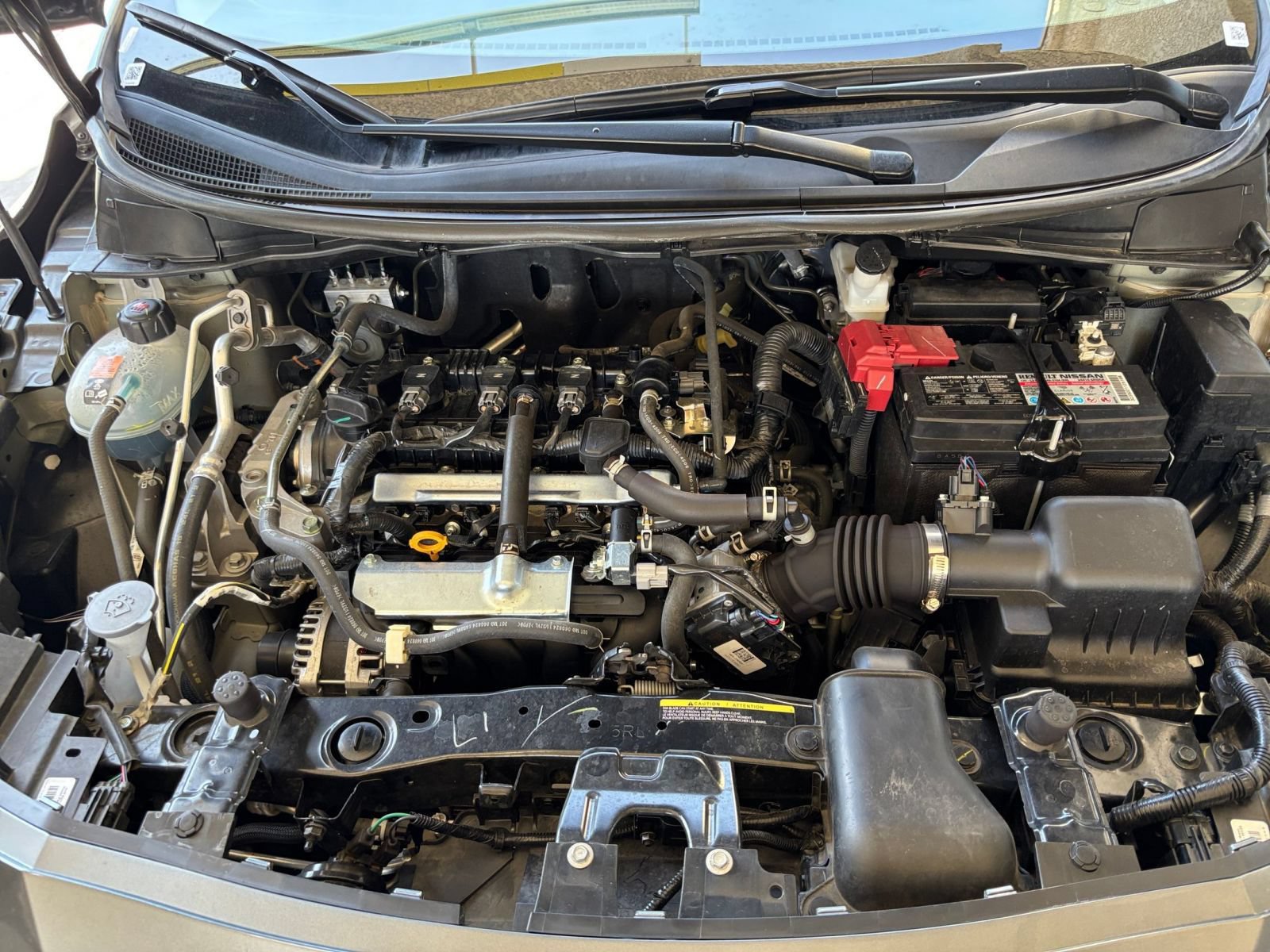 Used 2025 Nissan Versa SV FWD image 30