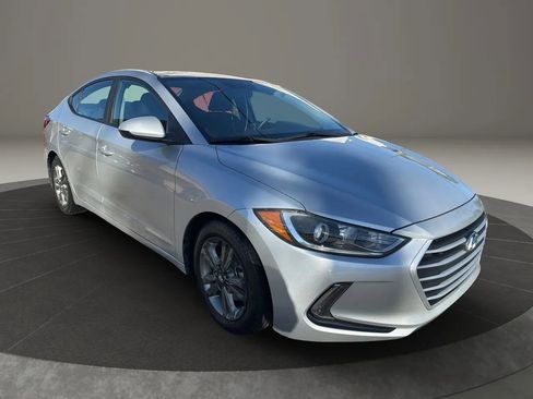 Used 2017 Hyundai Elantra Value Edition image 3