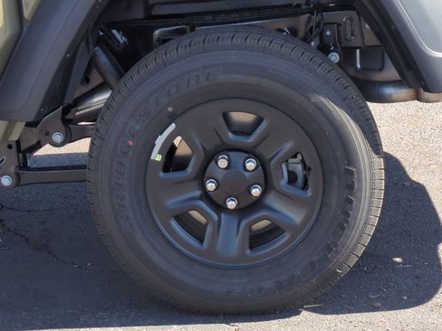 New 2026 Jeep Gladiator Sport image 26