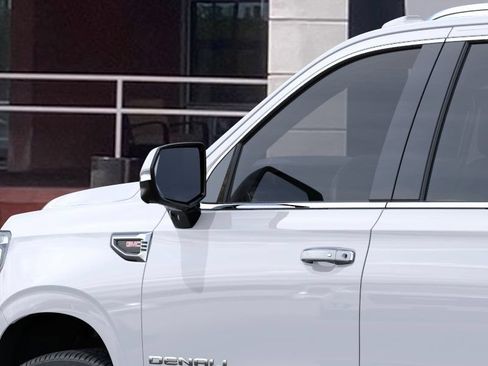 New 2026 GMC Yukon XL Denali AWD/4WD image 14