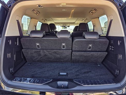 Certified 2025 INFINITI QX80 Sensory AWD/4WD image 42