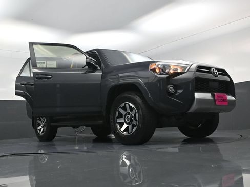 Used 2024 Toyota 4Runner TRD Off-Road AWD/4WD image 28