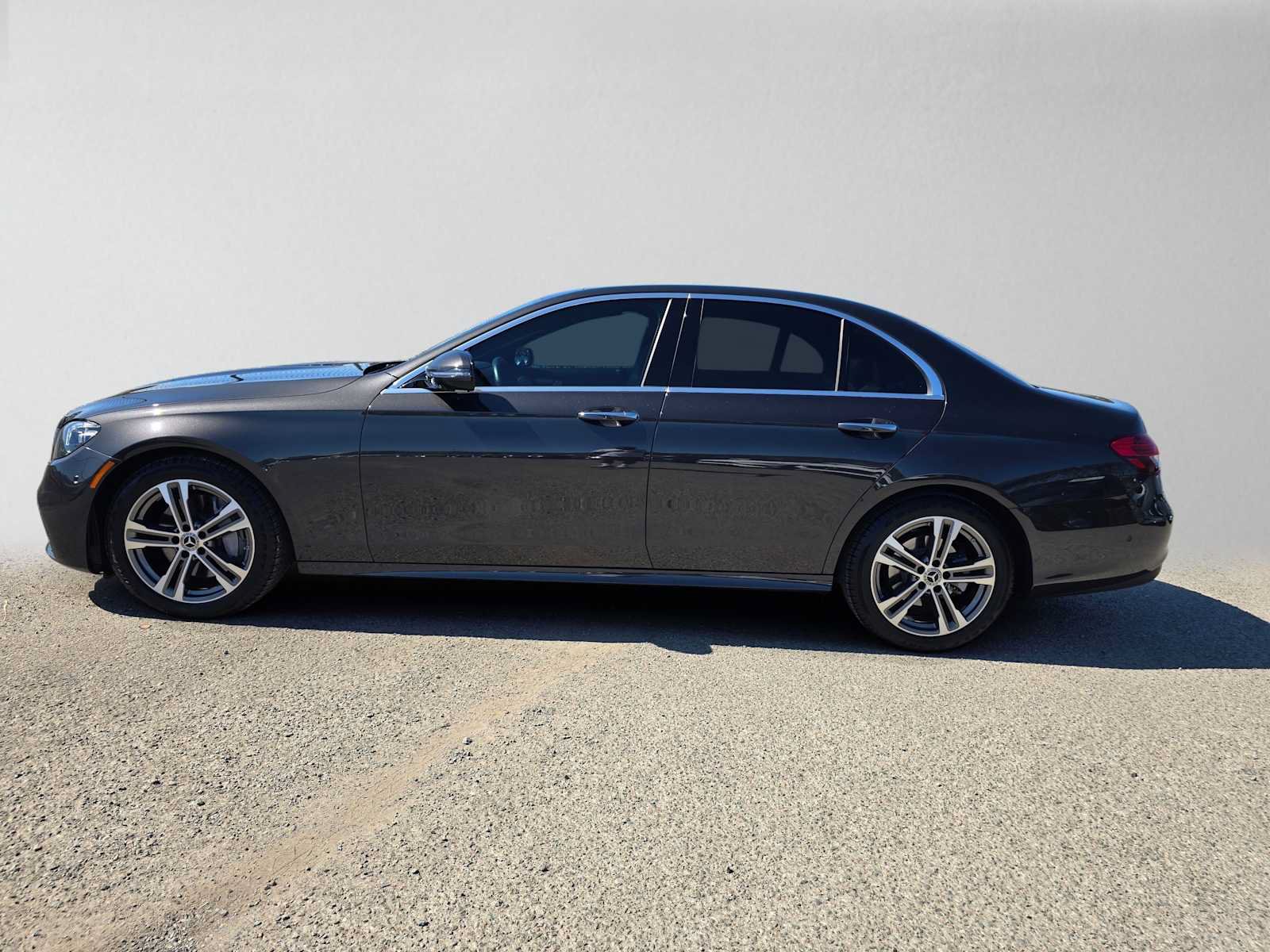 Used 2023 Mercedes-Benz E 350 Sedan image 6