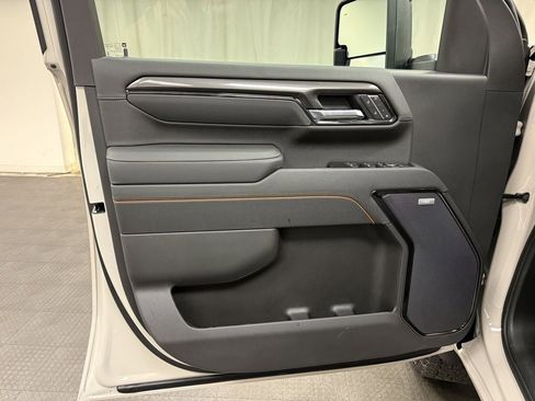 New 2026 GMC Sierra 2500 AT4 image 26