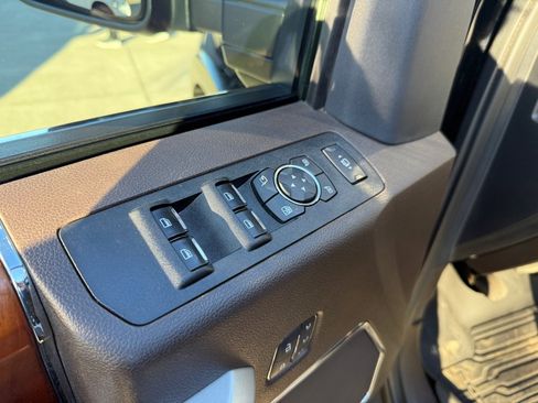 Used 2022 Ford F250 King Ranch w/ Tremor Off-Road Package image 21