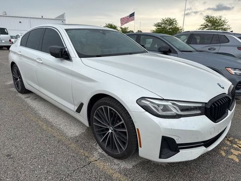 Used 2021 BMW 530i xDrive w/ Premium Package AWD/4WD image 6