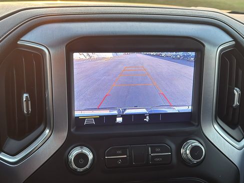 Used 2019 GMC Sierra 1500 SLT w/ SLT Premium Plus Package image 17