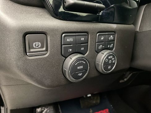 Used 2024 Chevrolet Silverado 2500 High Country w/ High Country Premium Package AWD/4WD image 20