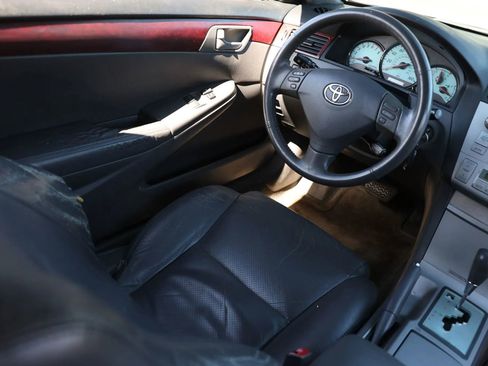 Used 2005 Toyota Solara SLE image 21