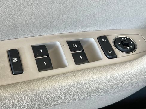 Used 2018 Hyundai Sonata SE FWD image 12