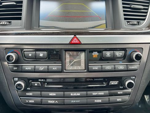 Used 2017 Genesis G80 3.8 w/ Option Group 02 AWD/4WD image 29