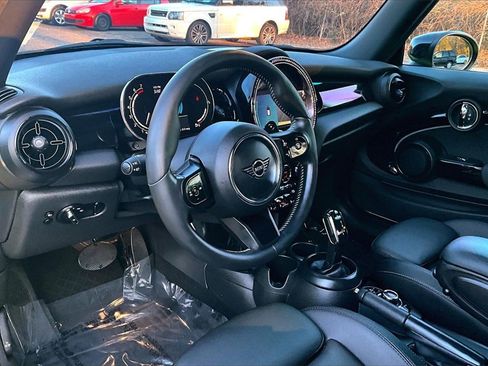Used 2023 MINI Cooper S image 15