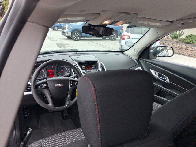 Used 2017 GMC Terrain SLE FWD image 13
