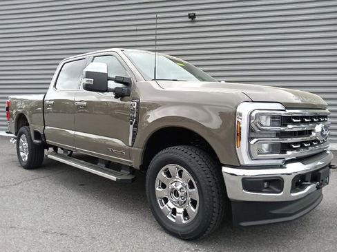 New 2026 Ford F250 Lariat image 1