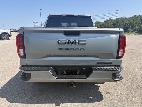 Used 2023 GMC Sierra 1500 Elevation AWD/4WD image 4