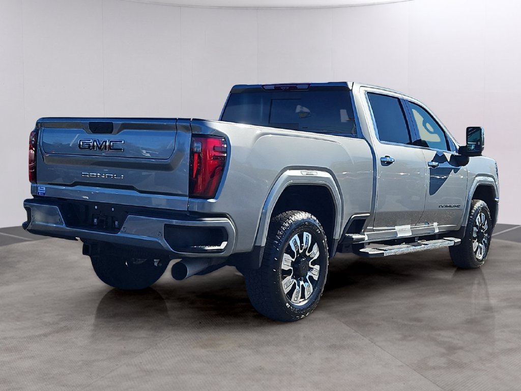 Used 2025 GMC Sierra 2500 Denali w/ Denali Reserve Package AWD/4WD image 4