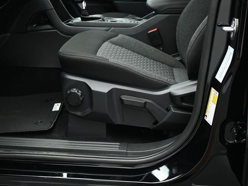 New 2025 Ford Ranger XLT image 10