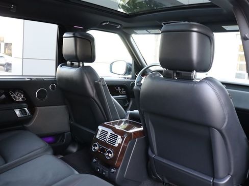 Used 2020 Land Rover Range Rover Long Wheelbase HSE image 40