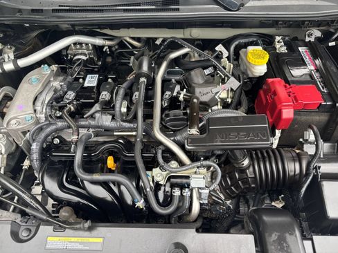 Used 2025 Nissan Sentra SV FWD image 27