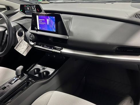 New 2026 Toyota Prius LE image 24