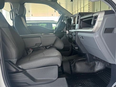 New 2026 Ford F250 XL w/ XL Off-Road Package image 7