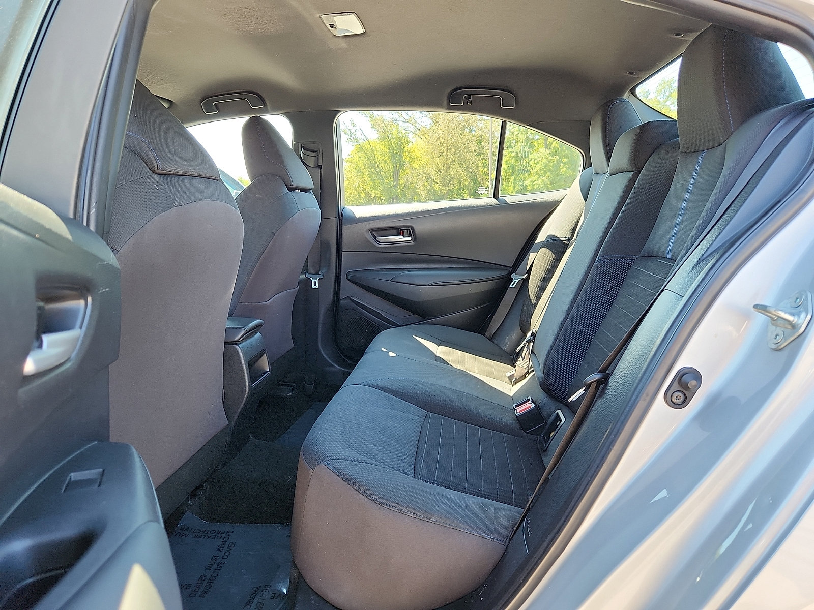 Used 2021 Toyota Corolla SE w/ Carpet Mat Package (TMS) FWD image 10