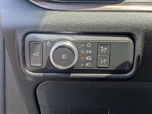 Used 2022 Ford Explorer Limited w/ Equipment Group 301A image 16