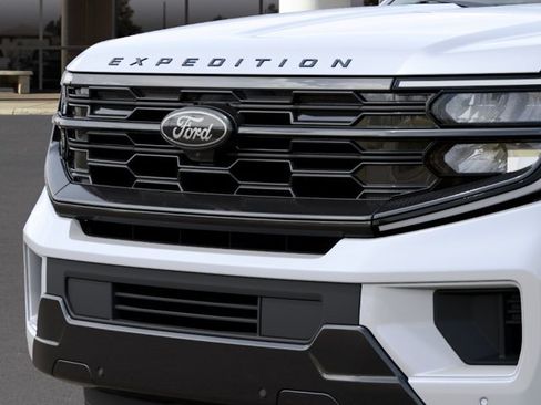 New 2027 Ford Expedition Max Platinum w/ Stealth Performance Package AWD/4WD image 17