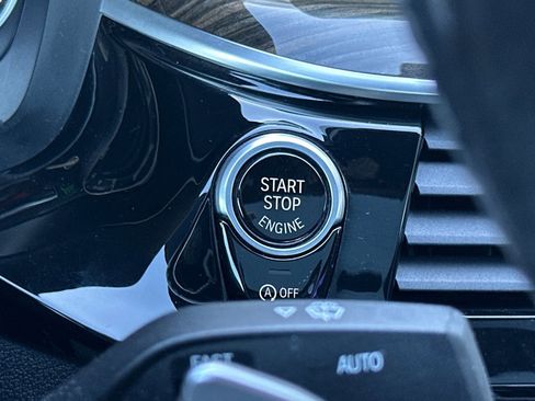 Used 2018 BMW 530i image 33