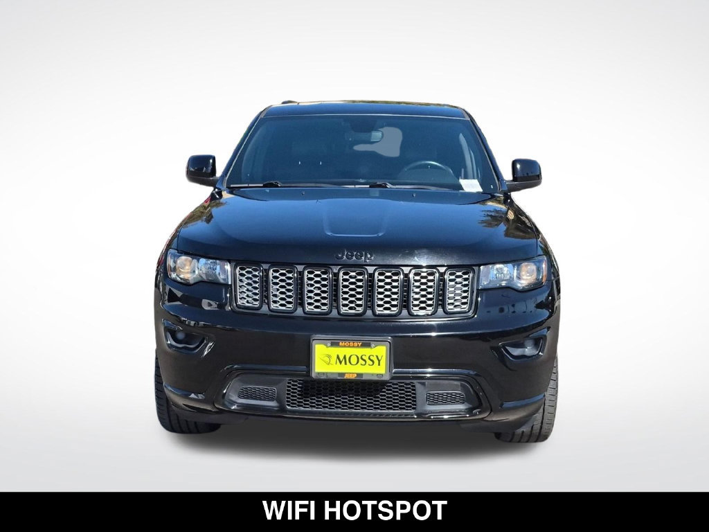 Used 2019 Jeep Grand Cherokee Altitude RWD image 4