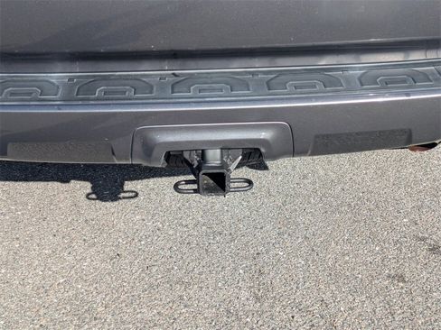 Used 2018 Toyota 4Runner SR5 image 10