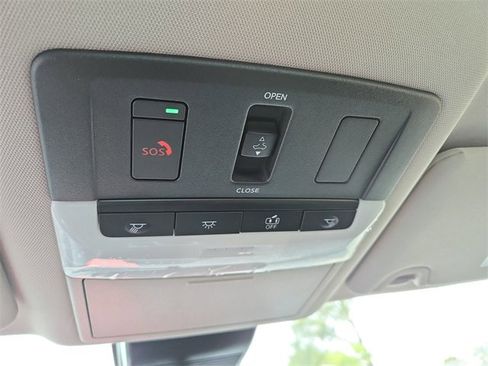 New 2025 Nissan Altima 2.5 SL image 26