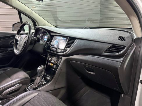 Used 2019 Buick Encore Preferred w/ Safety Package image 12