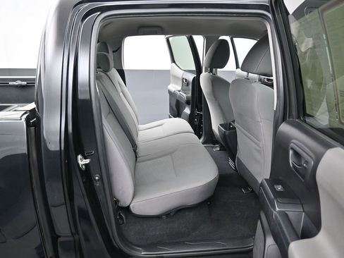 Used 2020 Toyota Tacoma SR image 27