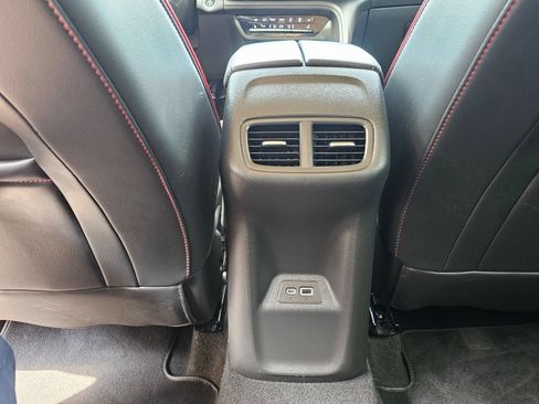Used 2023 Buick Envision Essence w/ Sport Touring Package FWD image 31