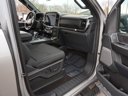 Used 2022 Ford F150 XLT w/ Equipment Group 302A High image 34