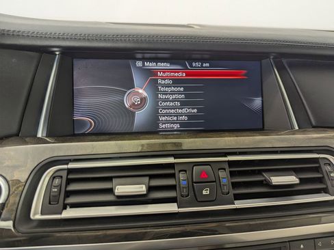 Used 2015 BMW 750Li RWD image 11