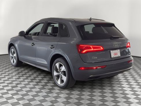Used 2020 Audi Q5 2.0T Premium AWD/4WD image 3