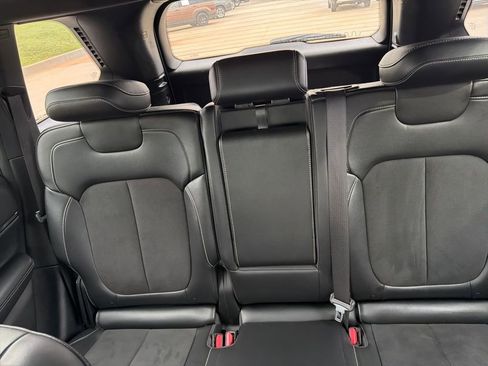 Used 2023 Jeep Grand Cherokee Altitude RWD image 20