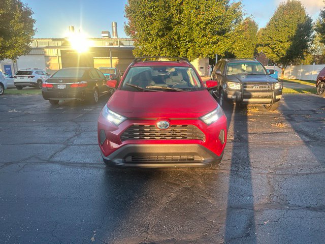 Used 2024 Toyota RAV4 XLE w/ Convenience Package AWD/4WD image 2