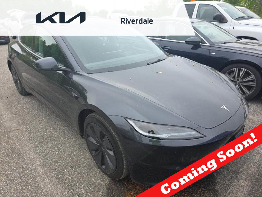 Used 2025 Tesla Model 3 RWD image 1