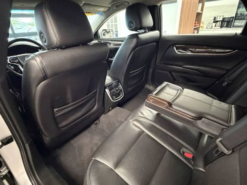 Used 2015 Cadillac XTS Luxury AWD/4WD image 17