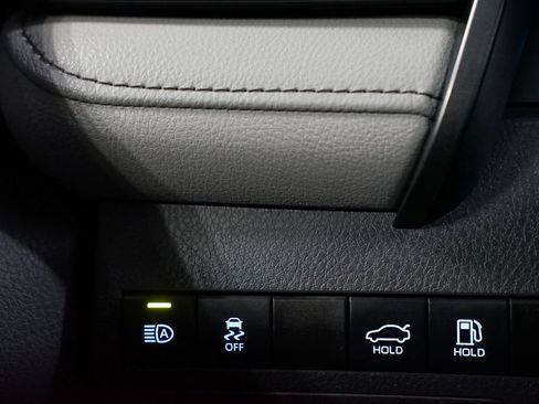 Certified 2023 Toyota Camry SE image 23